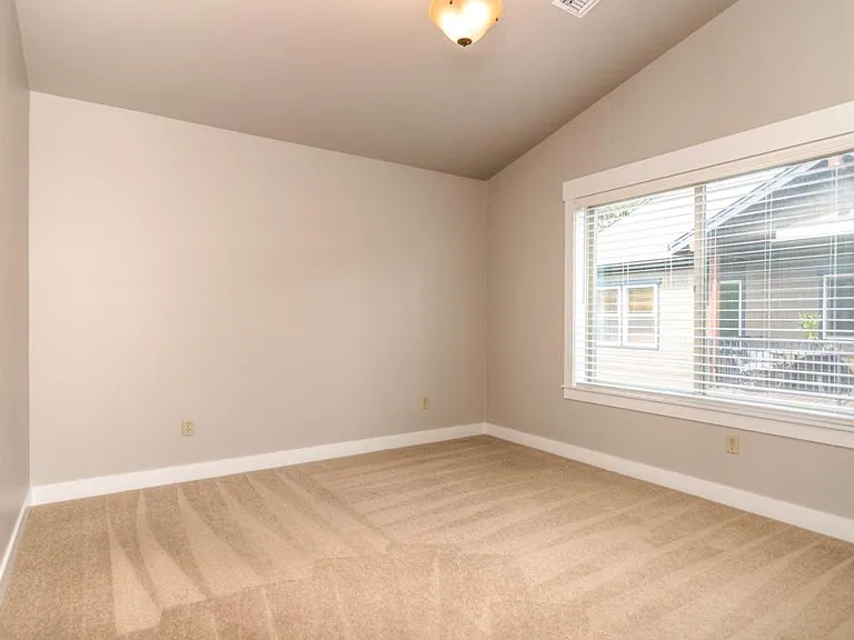 61473 Linton Loop — Photo 36