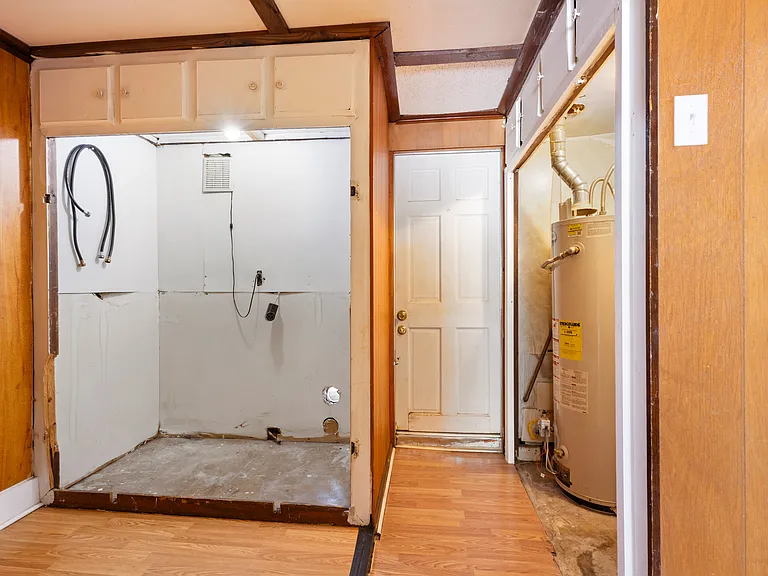 407 Cicero Dr — Photo 18