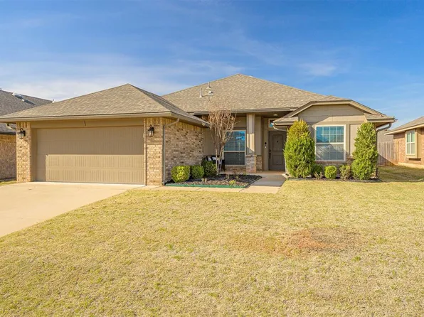 6717 NW 158th St, Edmond, OK 73013