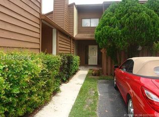 6185 Live Oak Ct APT B, Tamarac, FL 33319