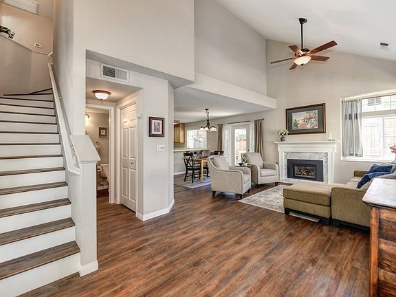 3rd image of 7603 Sunset Ave