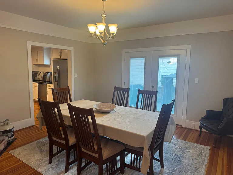 309 Court Ave — Photo 12