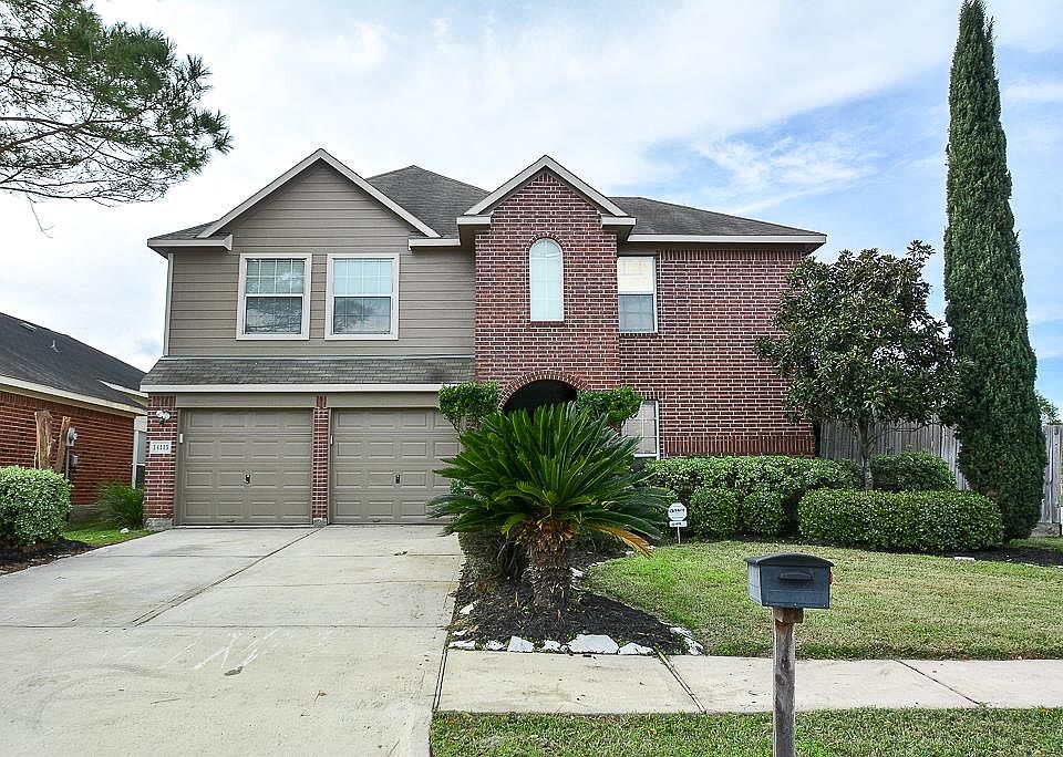 1st image of 14115 Lindencroft Ct