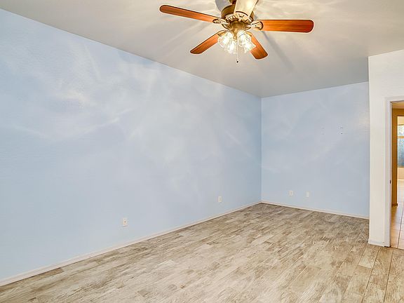 4th image of 1772 E Cardinal Dr