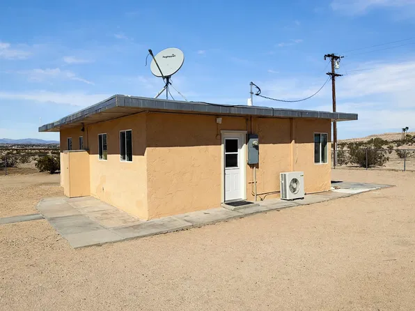 75627 Joshua Dr, Twentynine Palms, CA 92277