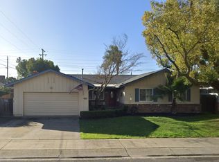 1028 Edgewood Dr, Lodi, CA 95240