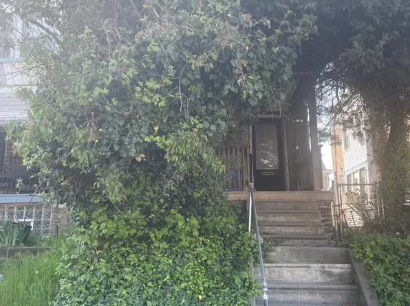 34 E Tulpehocken St, Philadelphia, PA 19144