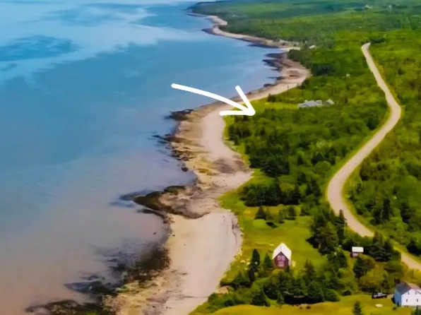 102 Shore Rd W, Annapolis, NS B0S 1A0