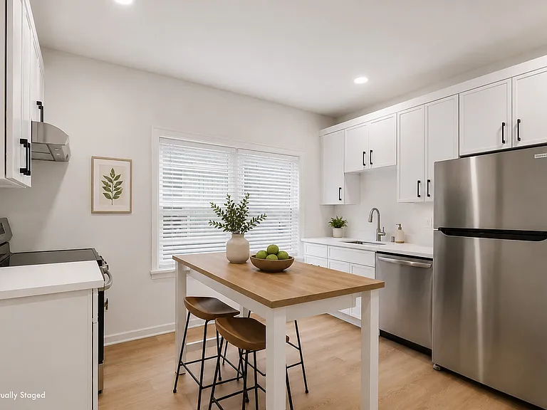 3822 S Edmunds St #2 — Photo 2