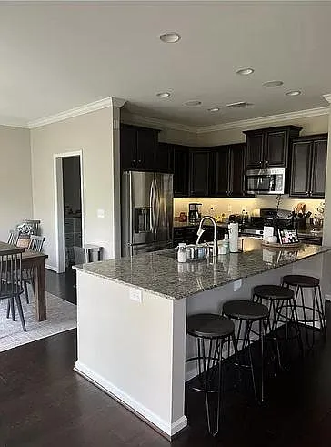 515 Connecticut Ave — Photo 2