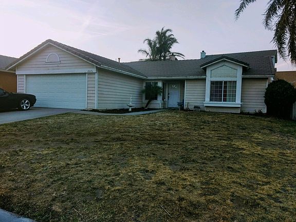 2nd image of 2676 W Calle Vista Dr