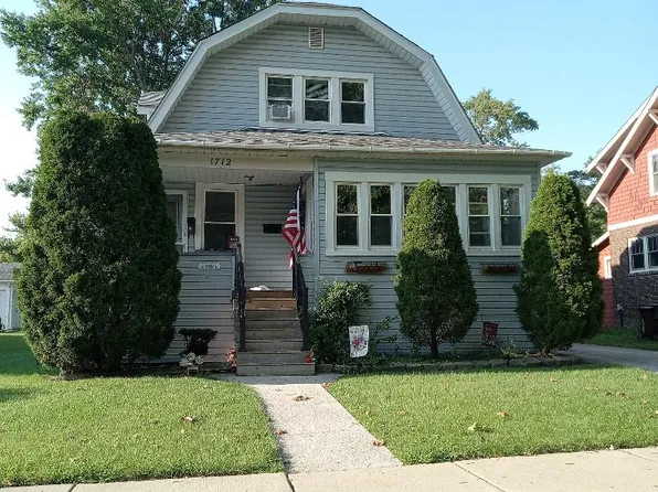 1712 Burr Oak Rd #2, Homewood, IL 60430