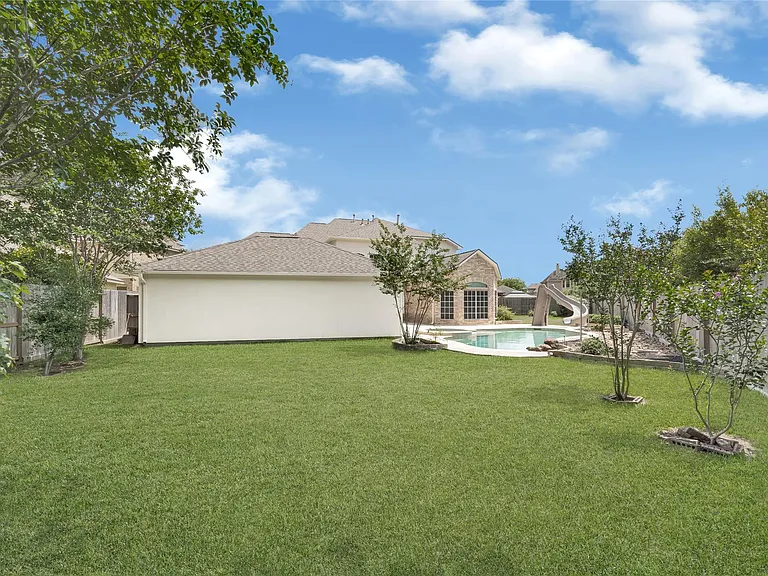 3906 Point Cuero Ct — Photo 40