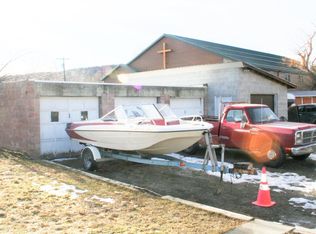 38A N Woodard Ave, Absarokee, MT 59001