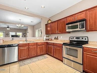 3rd image of 14902 W Dawn Dr