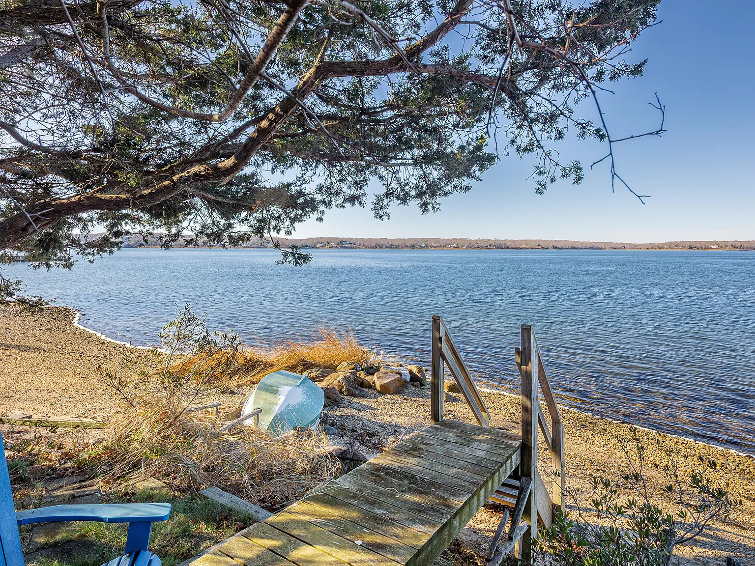 Waterfront Dream Rental — Photo 3