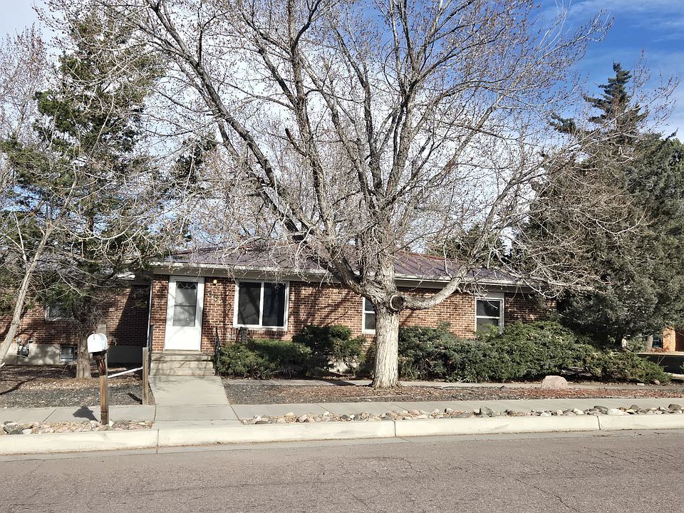 1st image of 3820 Meadow Ln