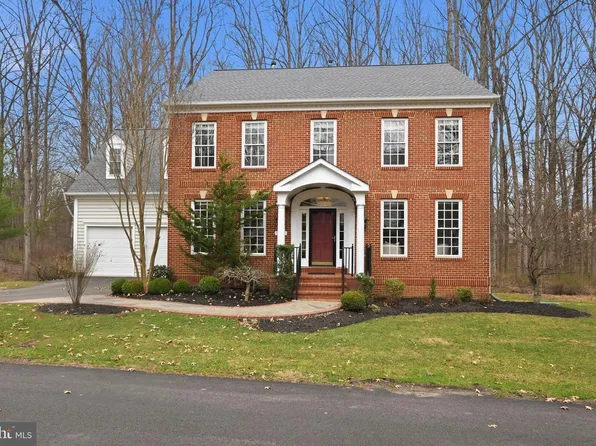 718 Turtle Pond Ln, Gaithersburg, MD 20878