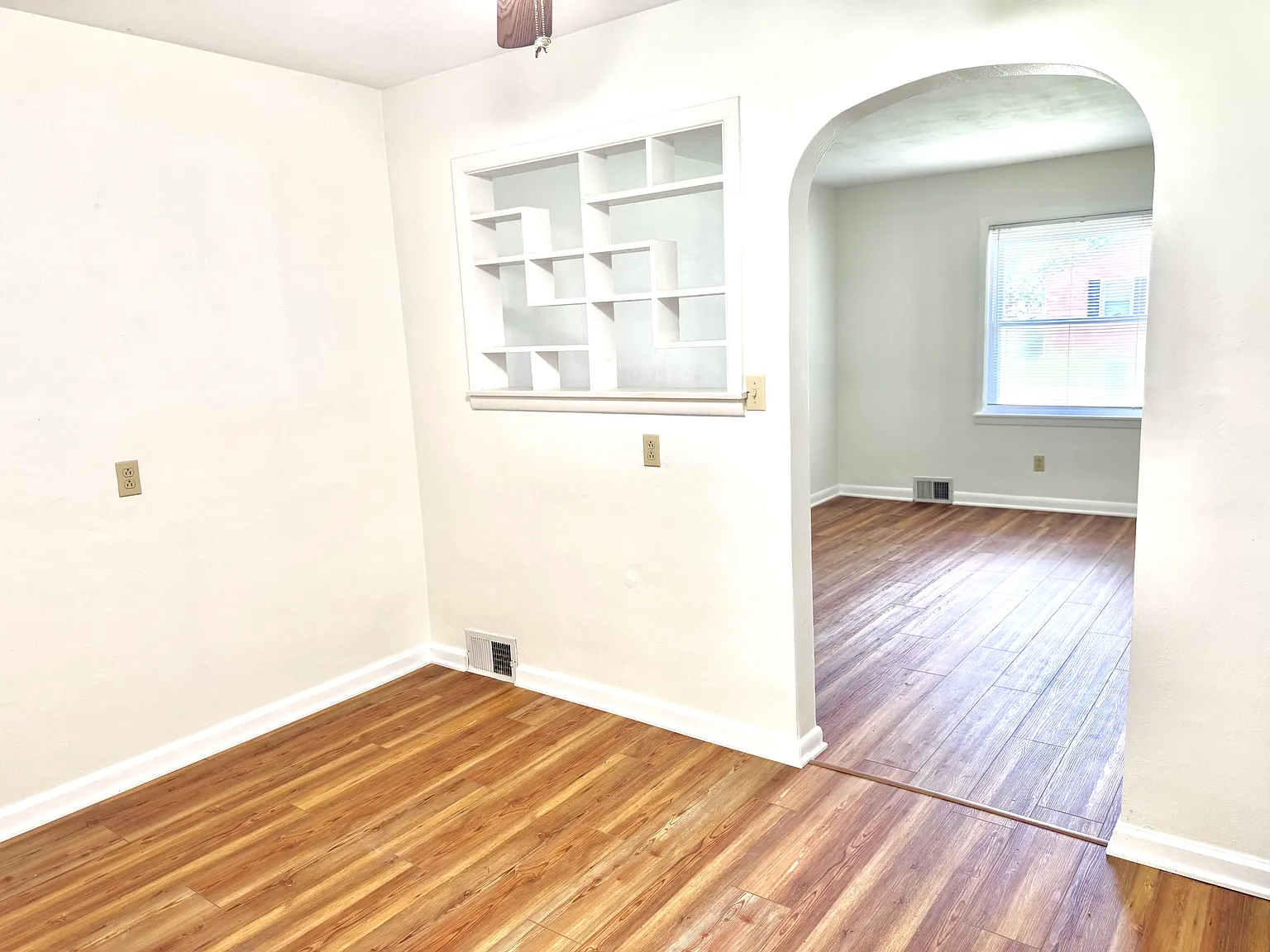 2 bed, 750 sqft, $1,150 — Photo 2