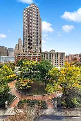 Rented by Compass | media 25