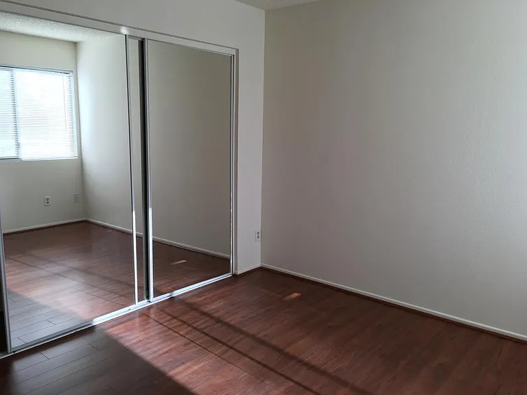 8327 Vineyard Ave #3 — Photo 15