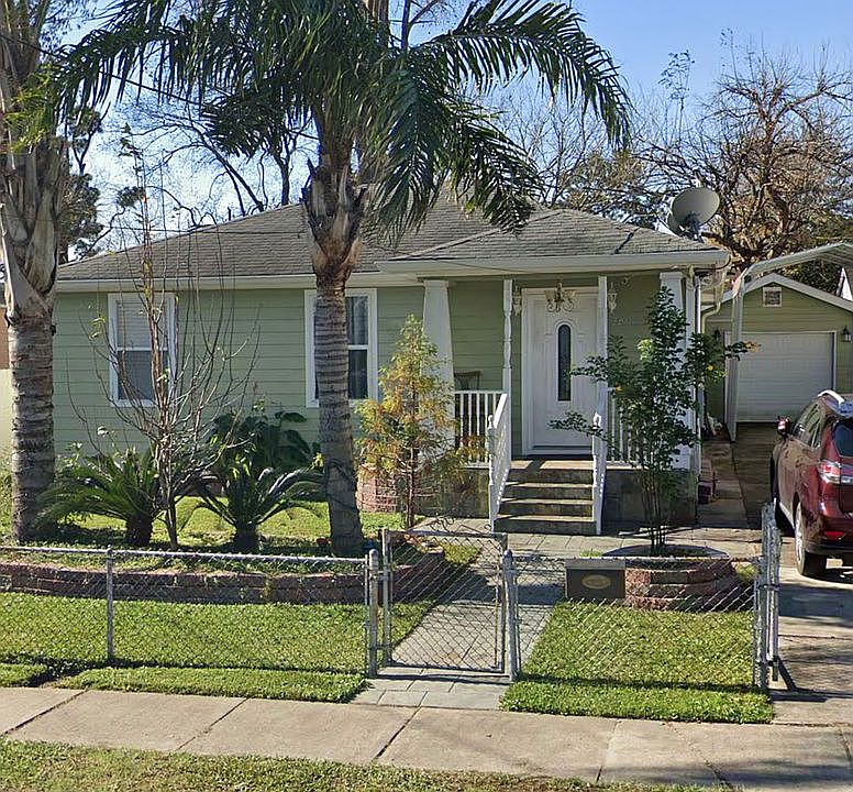1st image of 2200 Rose Dr