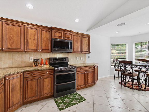 5th image of 11765 Castellon Court