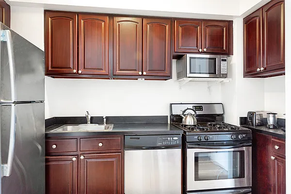 Rented by Corcoran | media 12