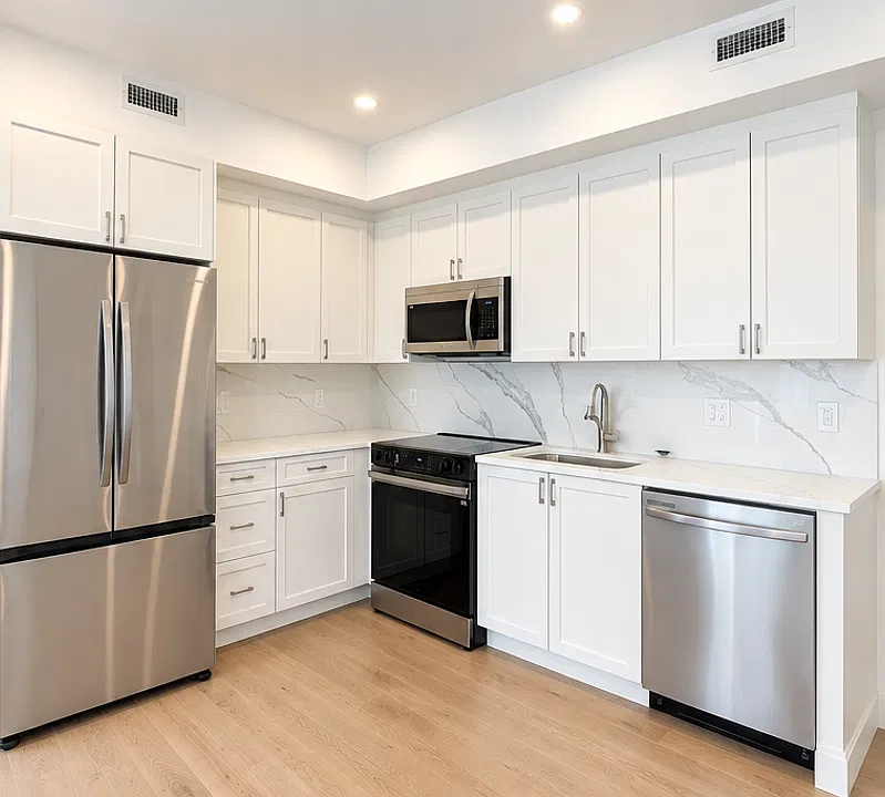 42 Colborne Rd #7