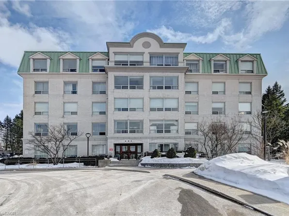 405 Erb St W #505, Waterloo, ON N2L 1W7
