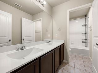 724 Kaluga Trl, Leander, TX 78641