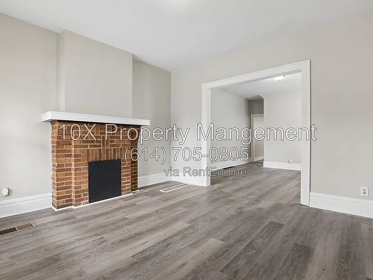 132 S Richardson Ave — Photo 6
