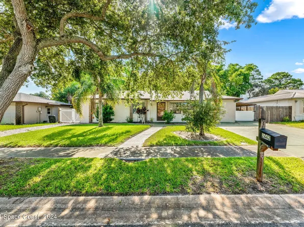2442 W Sherwood Cir, Cocoa, FL 32926