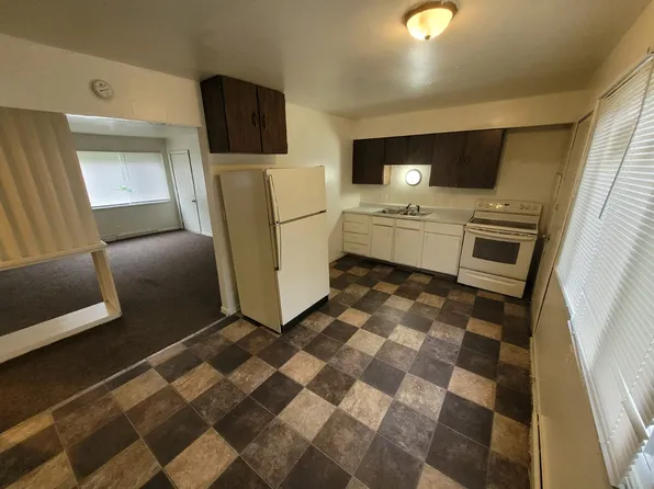 8023 W Thurston Ave #2, Milwaukee, WI 53218