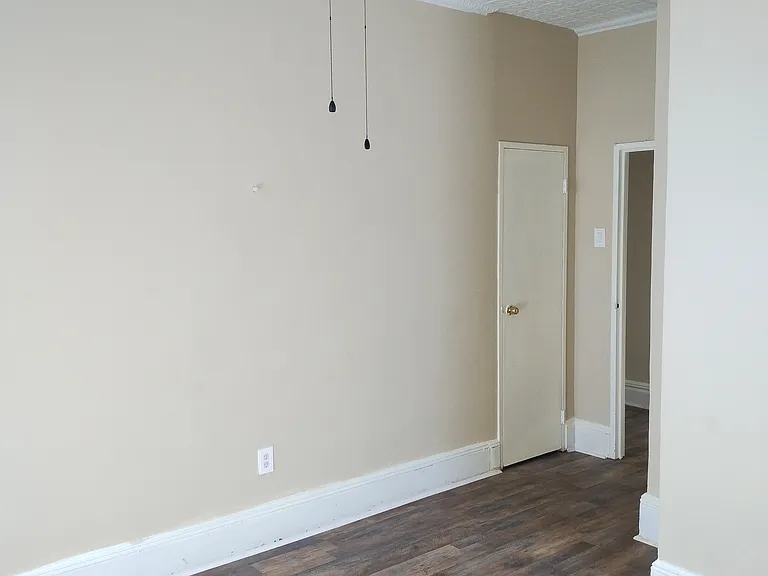 Second bedroom closet.