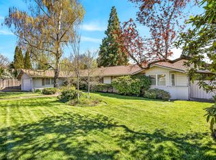 2418 Acorn Way, Medford, OR 97504