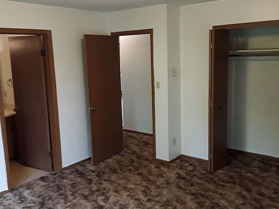5th image of 4411 Crow Dr