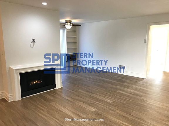 5th image of 1335 S Carmelina Ave APT 108