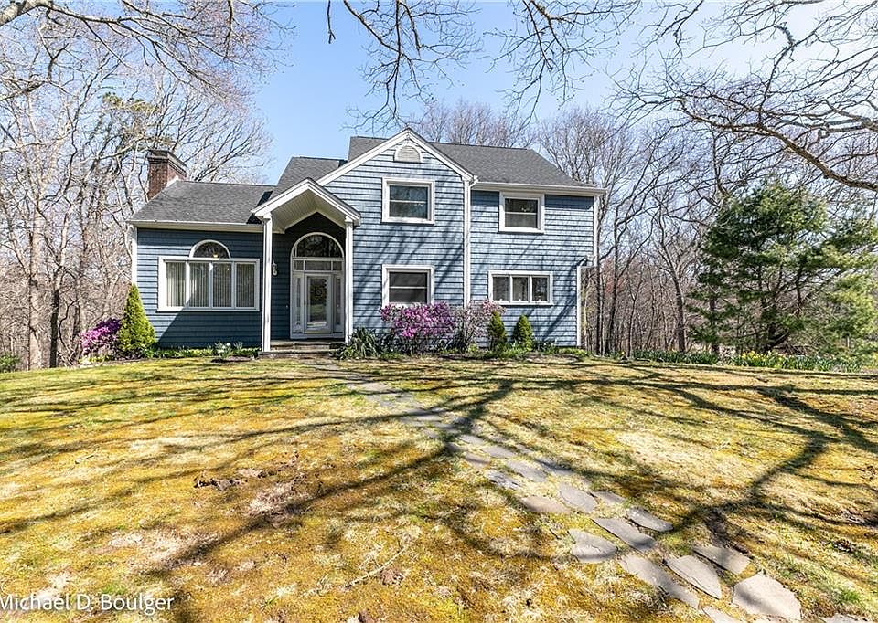 36 Cosmo St, Westerly, RI 02891 Zillow