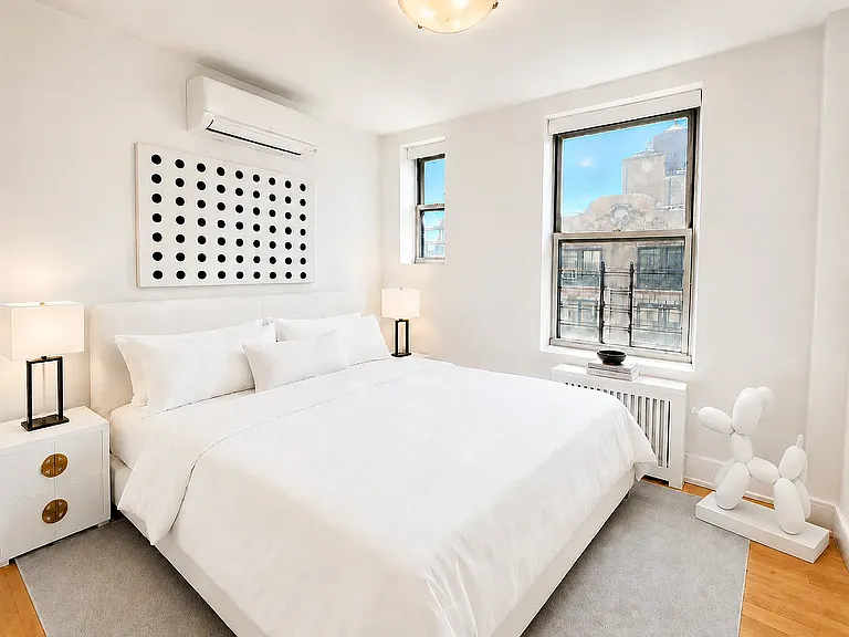 290 Riverside Dr #15V — Photo 11