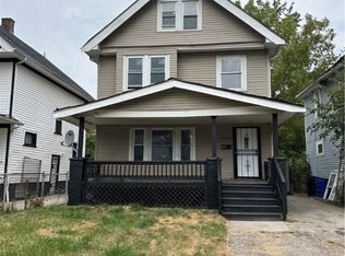 9309 Parmelee Ave, Cleveland, OH 44108