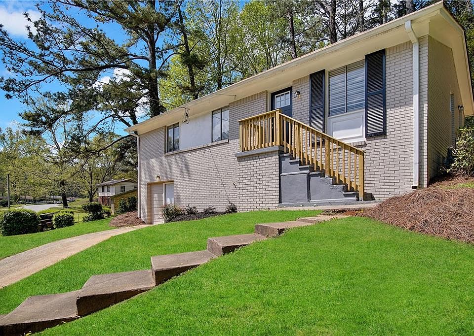 1st image of 3197 Ward Dr SE