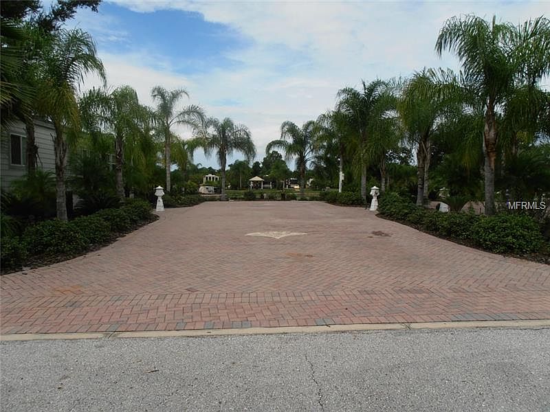 1st image of 6906 Amanda Vista Cir