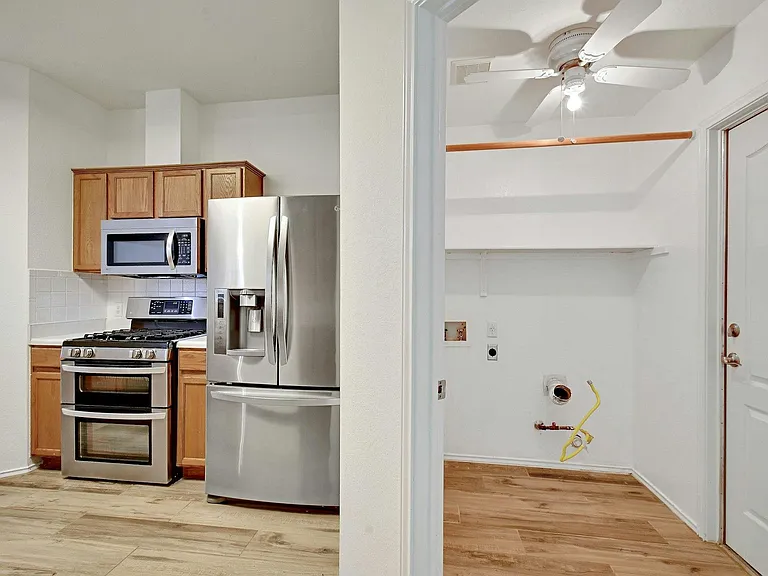 8605 Ganttcrest Dr — Photo 21