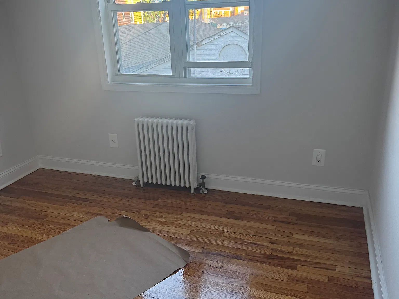 223rd Pl, Oakland Gardens — Photo 2