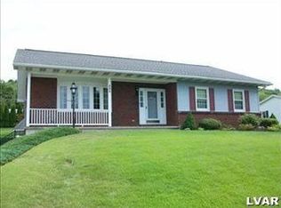 180 Maple Ave, Lehighton, PA 18235