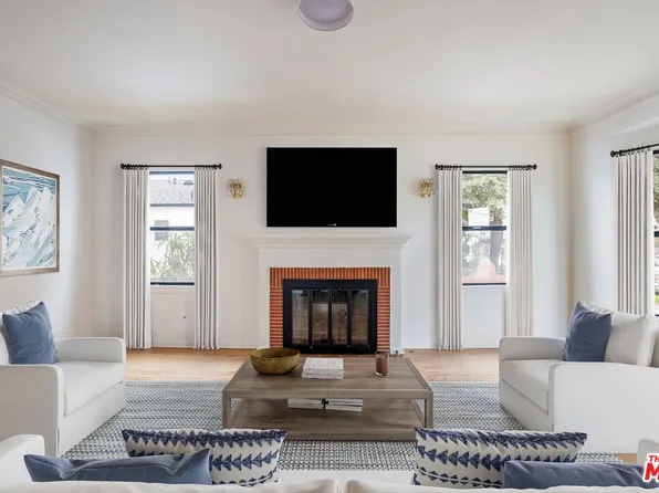 2587 S Bundy Dr, Los Angeles, CA 90064