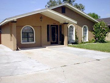 1st image of 407 E Vine Ave