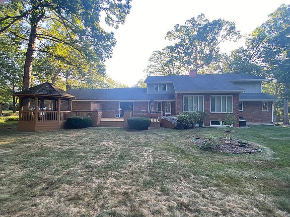 5th image of 38600 N Shagbark Ln