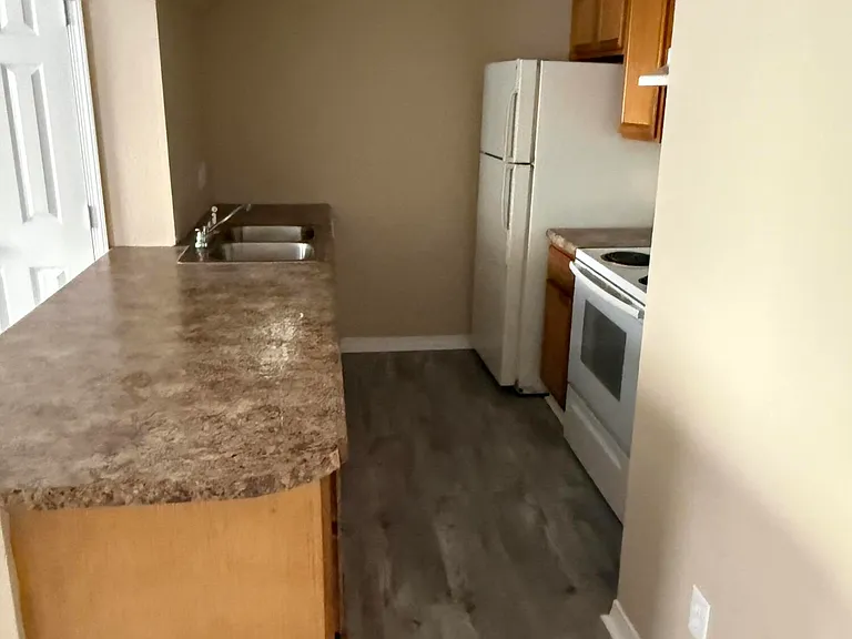1339 Foxwood Pl — Photo 7
